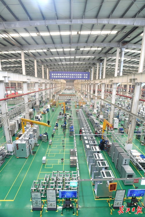 追梦赤子心 创新路上的日与夜，铸就中国技术新篇章